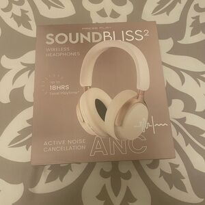 SoundBliss² Over-Ear Headphones - Cream